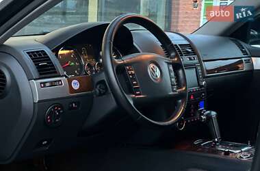 Внедорожник / Кроссовер Volkswagen Touareg 2007 в Киеве