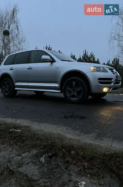 Внедорожник / Кроссовер Volkswagen Touareg 2006 в Ратным