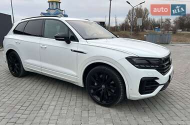 Позашляховик / Кросовер Volkswagen Touareg 2022 в Дніпрі