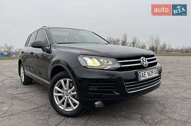 Внедорожник / Кроссовер Volkswagen Touareg 2011 в Каменском