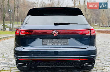 Внедорожник / Кроссовер Volkswagen Touareg 2024 в Киеве