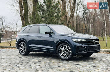 Внедорожник / Кроссовер Volkswagen Touareg 2024 в Киеве