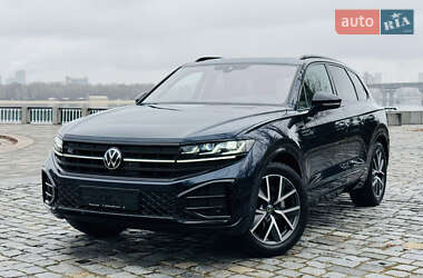 Внедорожник / Кроссовер Volkswagen Touareg 2024 в Киеве