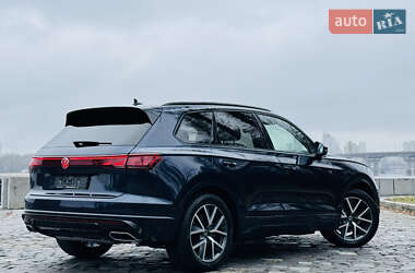 Внедорожник / Кроссовер Volkswagen Touareg 2024 в Киеве