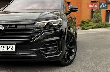 Внедорожник / Кроссовер Volkswagen Touareg 2022 в Днепре