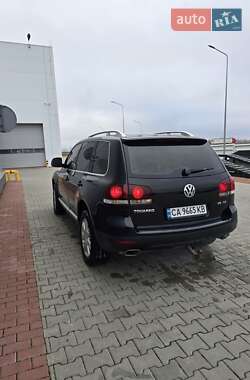 Позашляховик / Кросовер Volkswagen Touareg 2008 в Умані