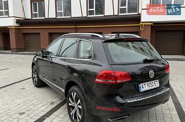 Внедорожник / Кроссовер Volkswagen Touareg 2014 в Ивано-Франковске