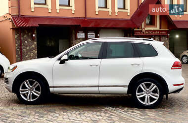 Позашляховик / Кросовер Volkswagen Touareg 2012 в Тернополі