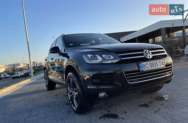 Позашляховик / Кросовер Volkswagen Touareg 2011 в Львові