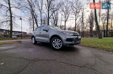 Позашляховик / Кросовер Volkswagen Touareg 2013 в Крюківщині