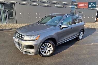 Позашляховик / Кросовер Volkswagen Touareg 2013 в Крюківщині