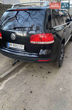 Внедорожник / Кроссовер Volkswagen Touareg 2005 в Одессе