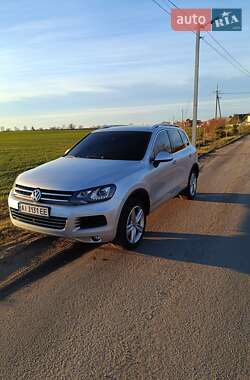 Внедорожник / Кроссовер Volkswagen Touareg 2014 в Белой Церкви