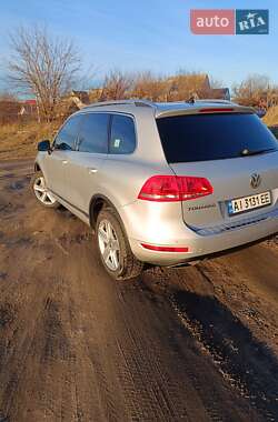 Внедорожник / Кроссовер Volkswagen Touareg 2014 в Белой Церкви