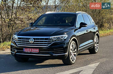 Внедорожник / Кроссовер Volkswagen Touareg 2019 в Бродах