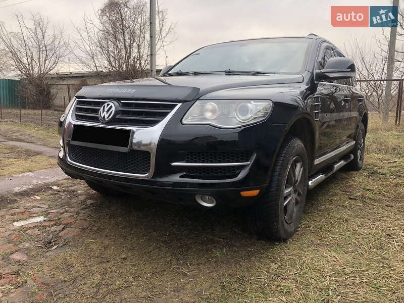 Позашляховик / Кросовер Volkswagen Touareg 2007 в Сумах