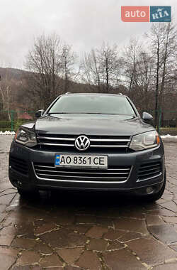 Позашляховик / Кросовер Volkswagen Touareg 2011 в Мукачевому