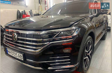 Внедорожник / Кроссовер Volkswagen Touareg 2023 в Одессе