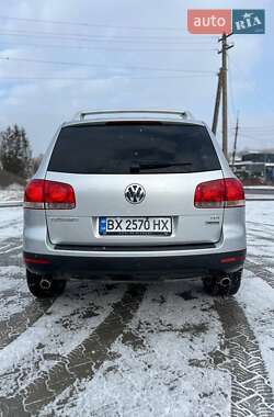 Позашляховик / Кросовер Volkswagen Touareg 2004 в Старому Самборі