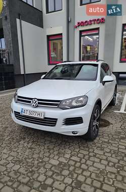 Внедорожник / Кроссовер Volkswagen Touareg 2013 в Коломые