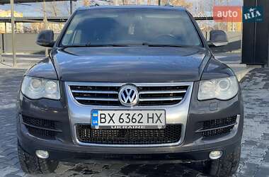 Внедорожник / Кроссовер Volkswagen Touareg 2008 в 