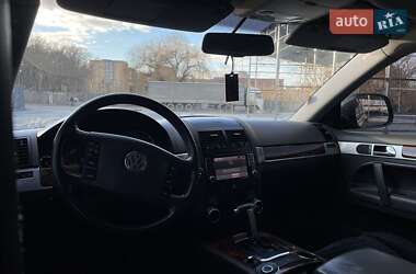 Внедорожник / Кроссовер Volkswagen Touareg 2008 в 