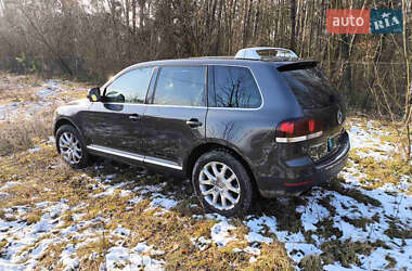 Позашляховик / Кросовер Volkswagen Touareg 2008 в Києві