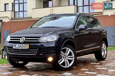 Позашляховик / Кросовер Volkswagen Touareg 2011 в Стрию