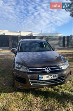 Позашляховик / Кросовер Volkswagen Touareg 2012 в Києві