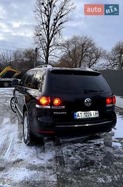 Позашляховик / Кросовер Volkswagen Touareg 2008 в Івано-Франківську