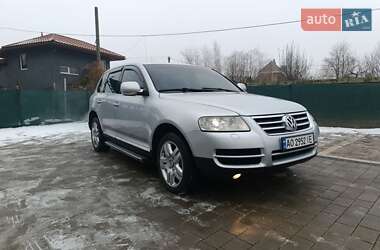 Внедорожник / Кроссовер Volkswagen Touareg 2005 в Сумах