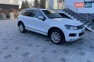 Позашляховик / Кросовер Volkswagen Touareg 2011 в Івано-Франківську