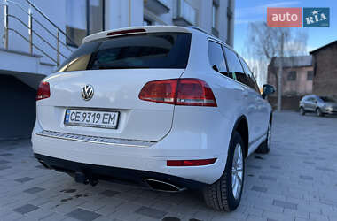 Позашляховик / Кросовер Volkswagen Touareg 2011 в Івано-Франківську