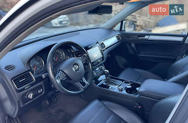 Позашляховик / Кросовер Volkswagen Touareg 2011 в Івано-Франківську