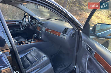 Внедорожник / Кроссовер Volkswagen Touareg 2005 в Коростене