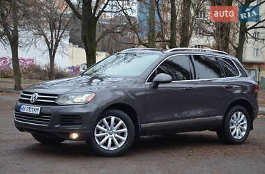 Позашляховик / Кросовер Volkswagen Touareg 2012 в Харкові