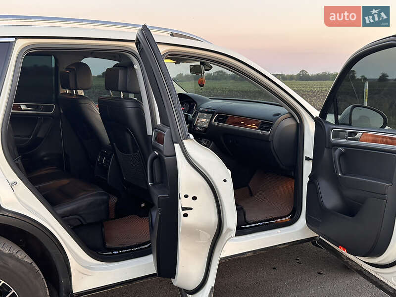 Позашляховик / Кросовер Volkswagen Touareg 2010 в Полтаві фото 8 Позашляховик / Кросовер Volkswagen Touareg 2010 в Полтаві