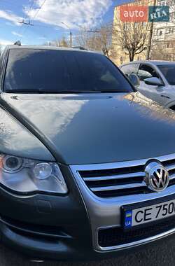 Позашляховик / Кросовер Volkswagen Touareg 2008 в Чернівцях