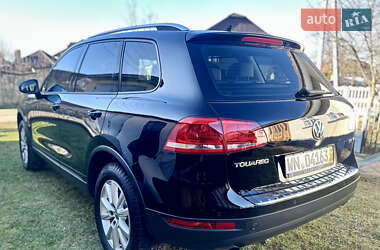 Позашляховик / Кросовер Volkswagen Touareg 2013 в Коломиї