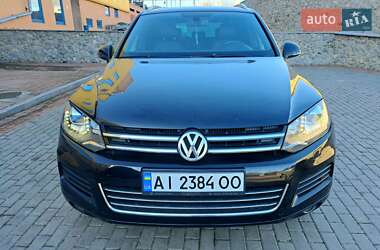 Позашляховик / Кросовер Volkswagen Touareg 2011 в Харкові