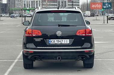 Внедорожник / Кроссовер Volkswagen Touareg 2016 в Киеве