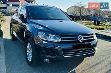 Позашляховик / Кросовер Volkswagen Touareg 2012 в Одесі