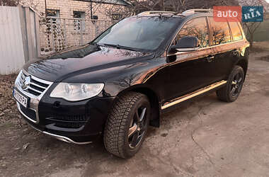 Позашляховик / Кросовер Volkswagen Touareg 2010 в Краматорську