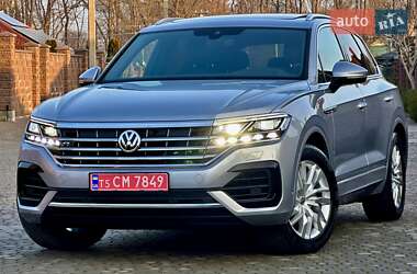 Внедорожник / Кроссовер Volkswagen Touareg 2019 в Ровно