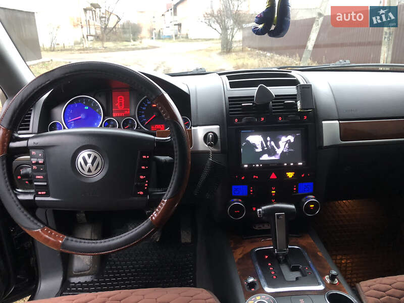 Позашляховик / Кросовер Volkswagen Touareg 2007 в Сумах