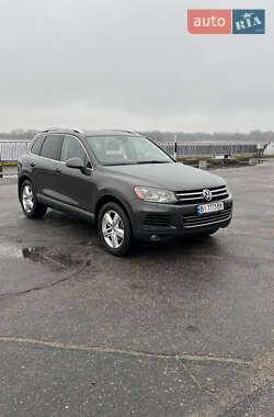 Позашляховик / Кросовер Volkswagen Touareg 2012 в Кременчуці