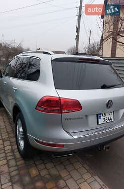 Внедорожник / Кроссовер Volkswagen Touareg 2010 в Гайсине