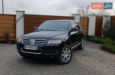 Позашляховик / Кросовер Volkswagen Touareg 2005 в Луцьку