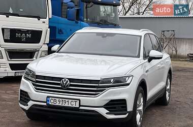 Позашляховик / Кросовер Volkswagen Touareg 2020 в Броварах