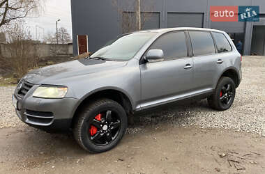 Внедорожник / Кроссовер Volkswagen Touareg 2002 в Житомире